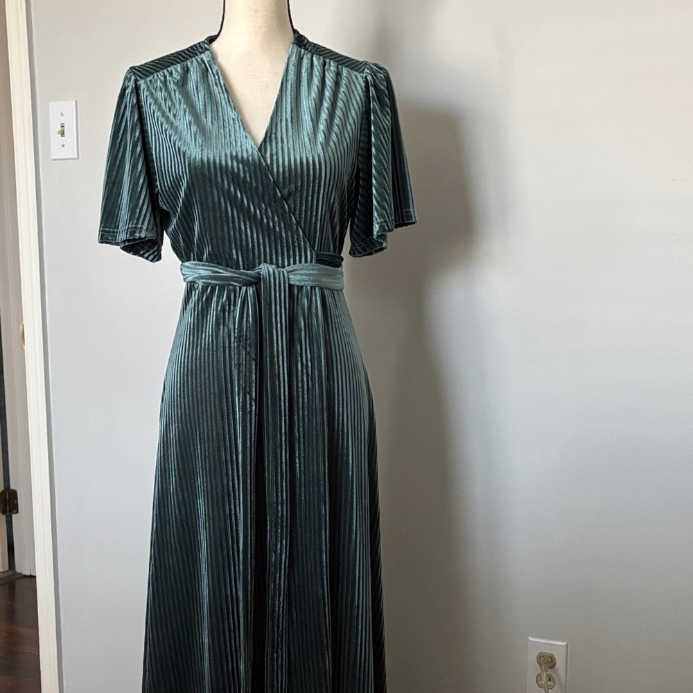 Women's Emerald Green velour  Wrap Dress with Tie Waist